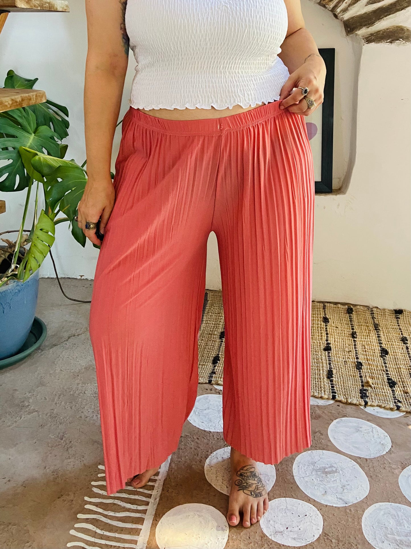 VINTAGE 90's Pink Pleated Wide Leg Trousers - M