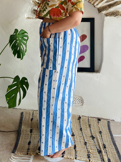 DESERT FOX Blue & White Floral Print Wide Leg Trousers - S/M
