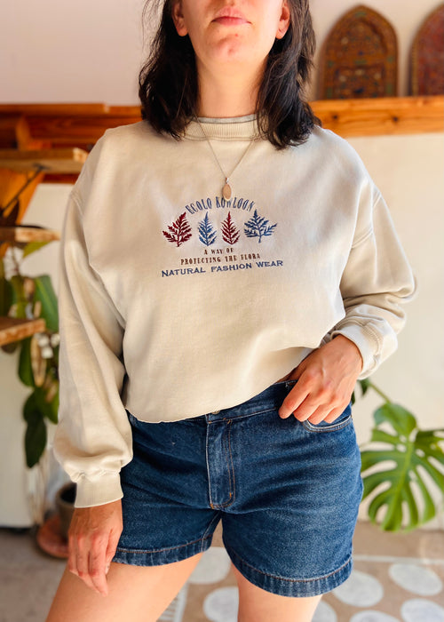 VINTAGE 90’s Embroidered Leaf Crop Sweater Jumper - M/LVINTAGE 90’s Embroidered Leaf Crop Sweater Jumper - M/L