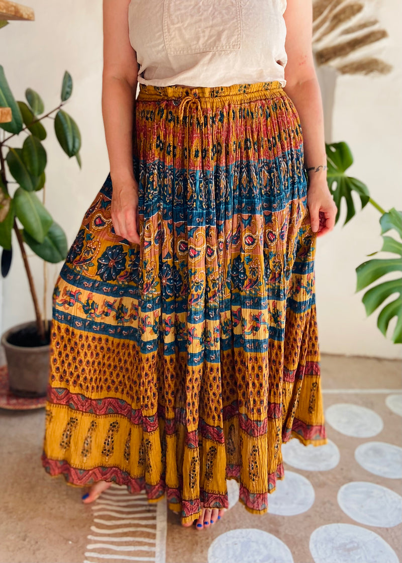 VINTAGE 90’s Bohemian Indian Print Maxi Skirt - S/M/L