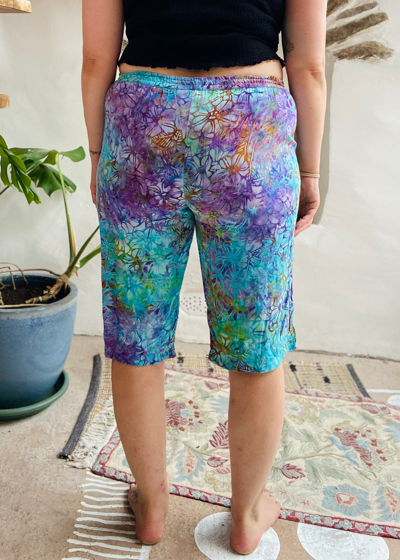 VINTAGE 90’s Tie Dye Festival Cropped Trousers - M/L