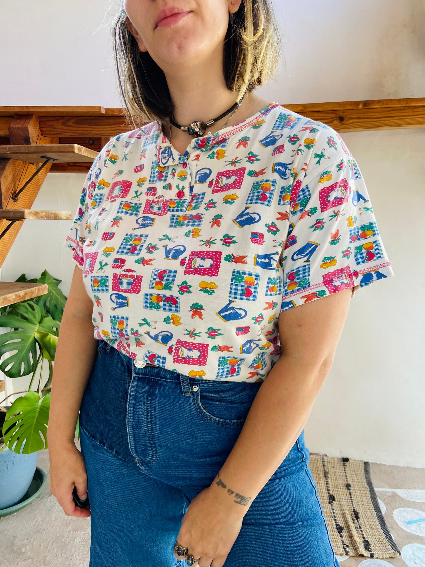 VINTAGE 90's Vegetable Pattern Short Sleeve T-shirt - M