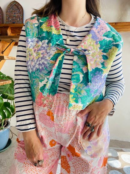 DESERT FOX Cotton Embroidered & Floral Hydrangea Reversible Waistcoat - M/L
