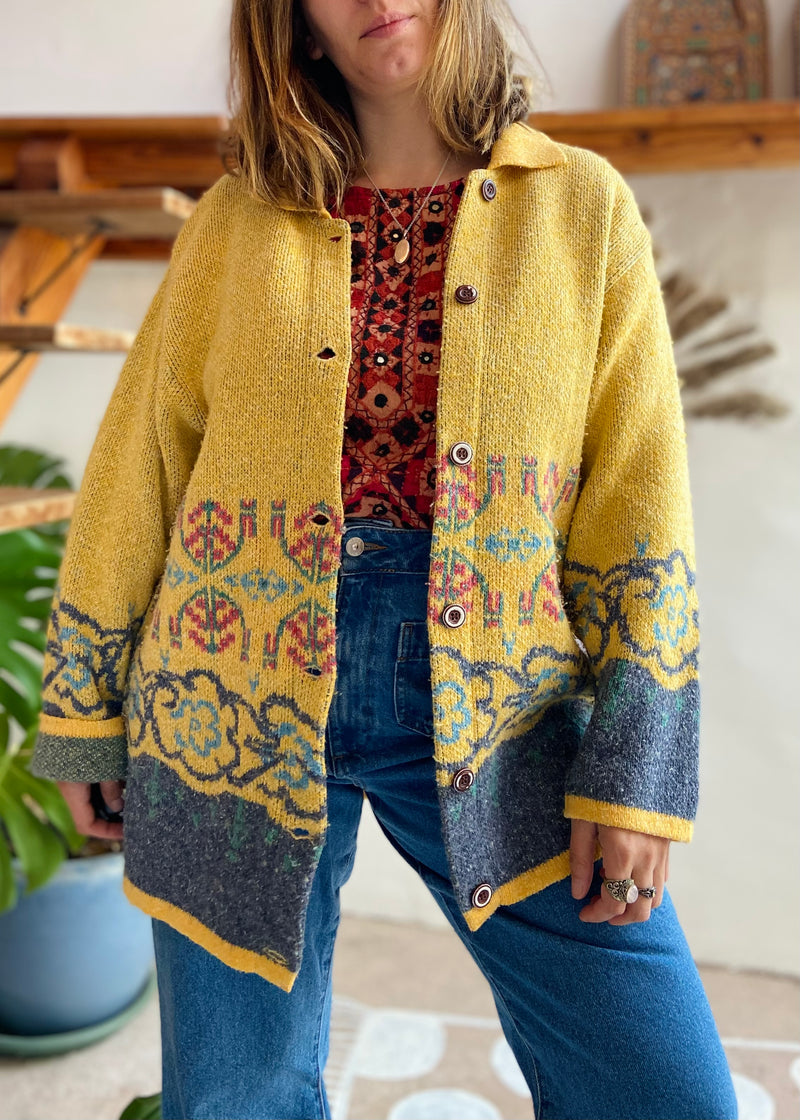 VINTAGE 90’s Yellow Woven Knit Bohemian Long Cardigan - M/L