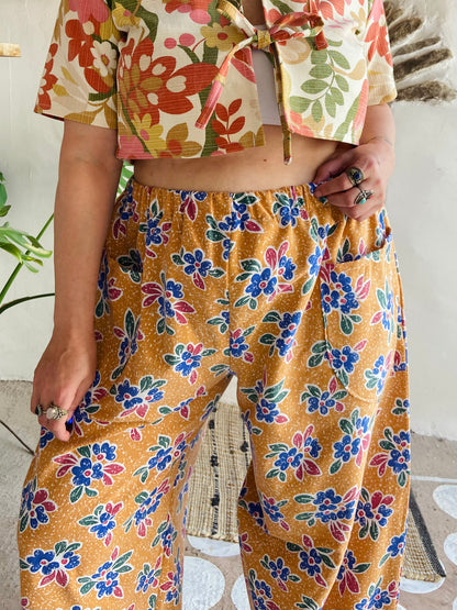DESERT FOX Orange Floral Print Wide Leg Trousers - M/L