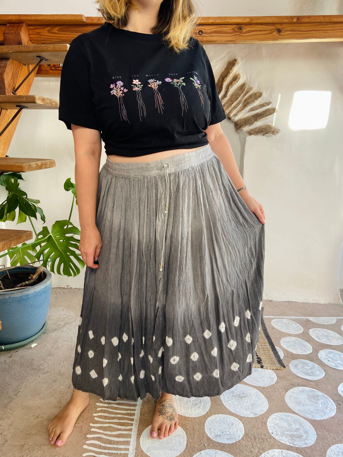 VINTAGE 90’s Tie Dye Hippie Maxi Skirt - M/L