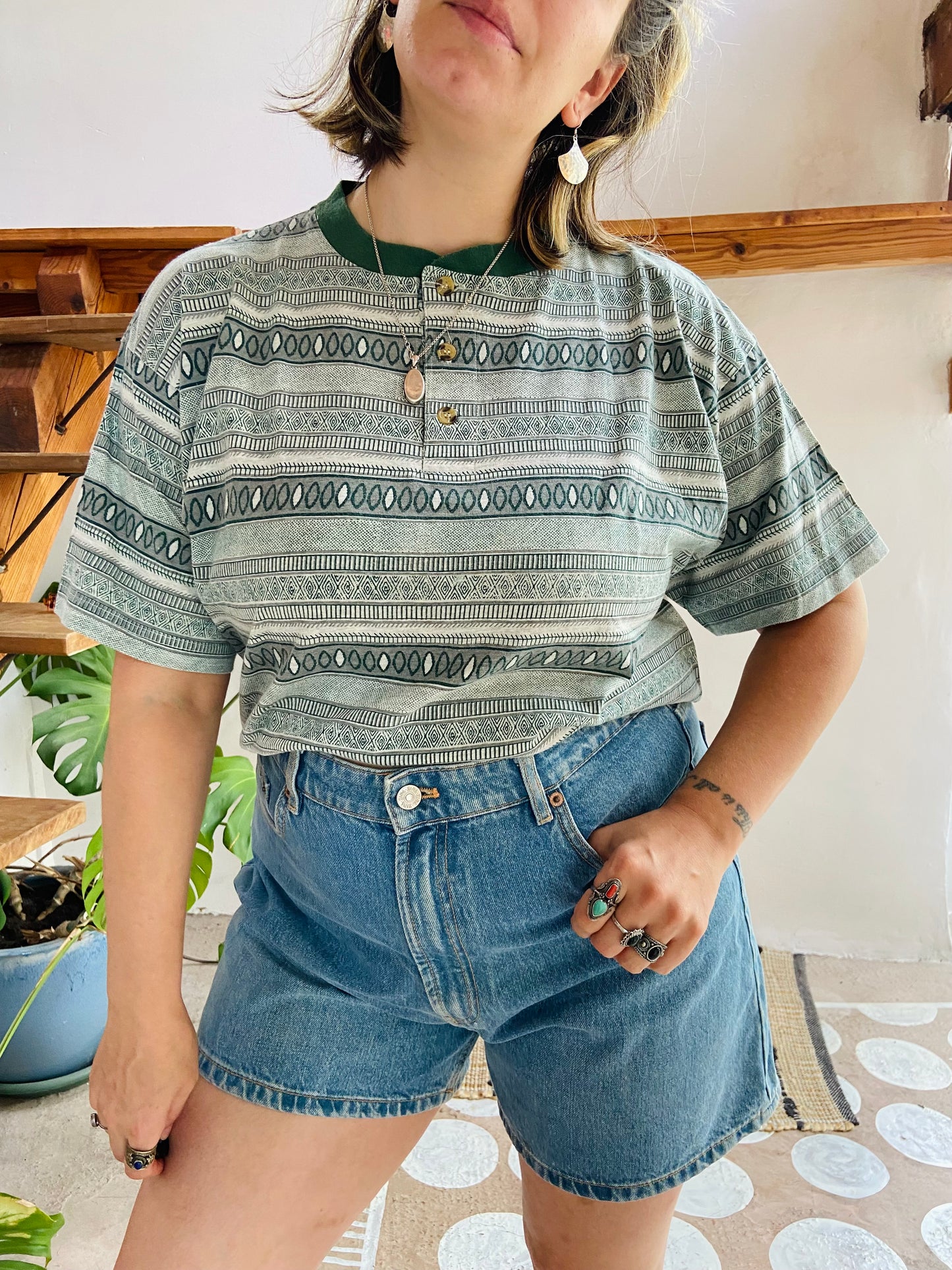 VINTAGE 90’s Green Stripe Loose Tee T-Shirt - M/L