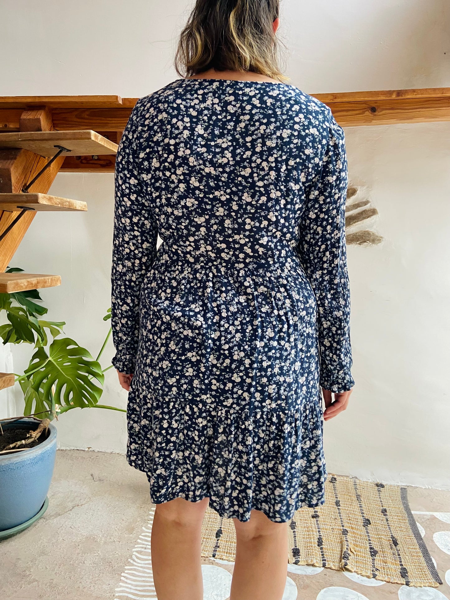 VINTAGE 90's Floral Blue Long Sleeve Dress - M/L