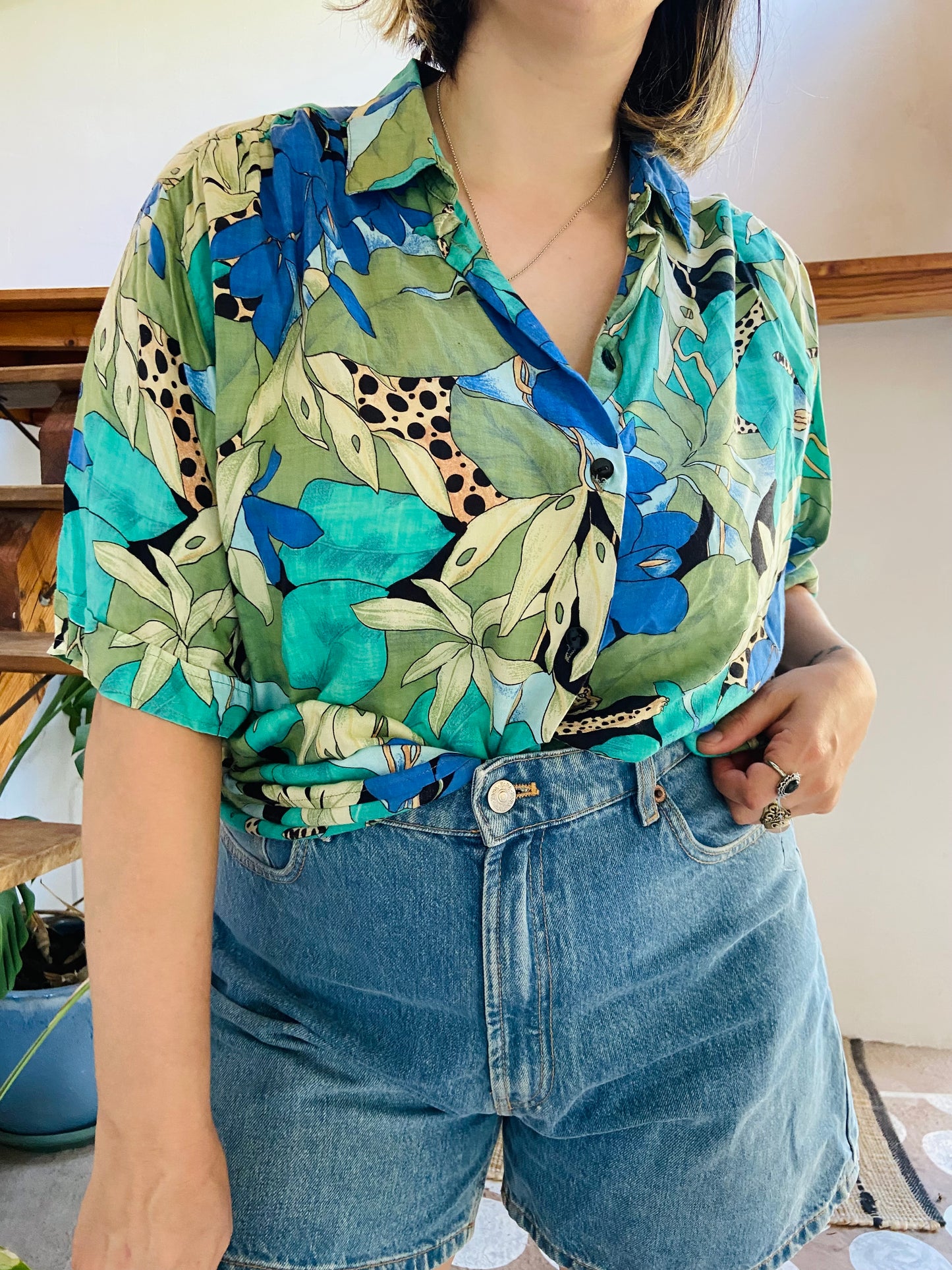 VINTAGE 90's Leopard Print Jungle Loose Shirt - M/L