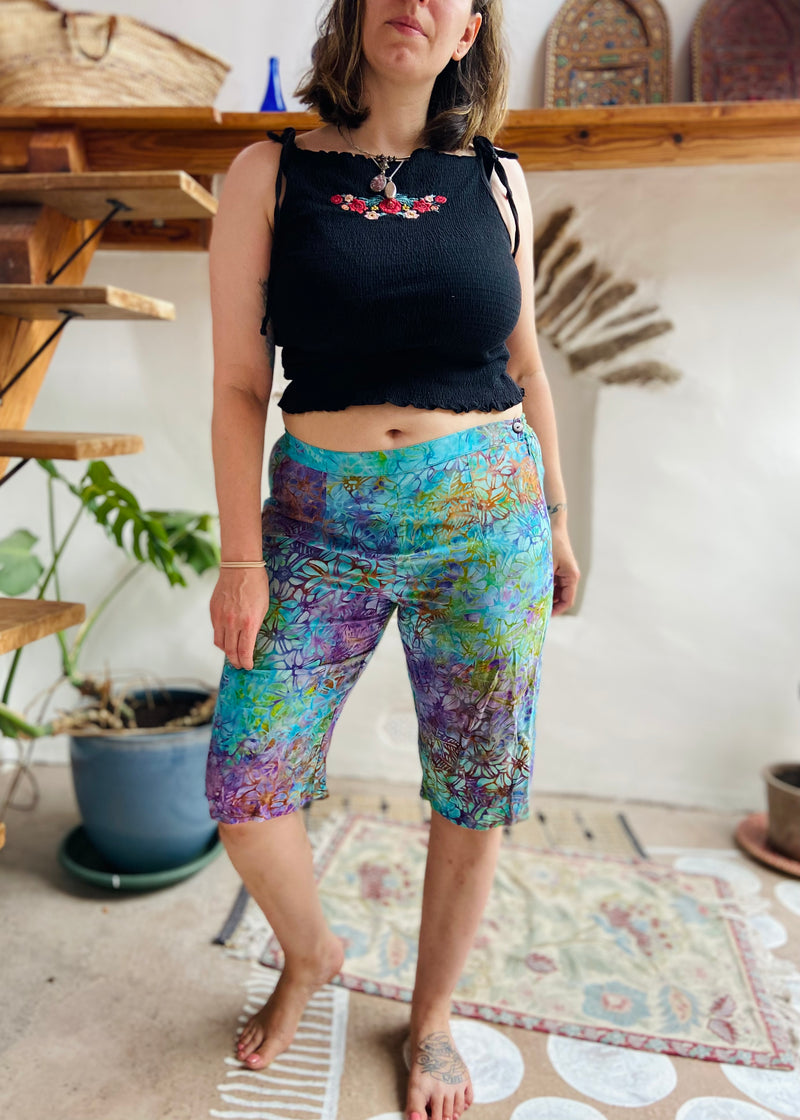 VINTAGE 90’s Tie Dye Festival Cropped Trousers - M/L