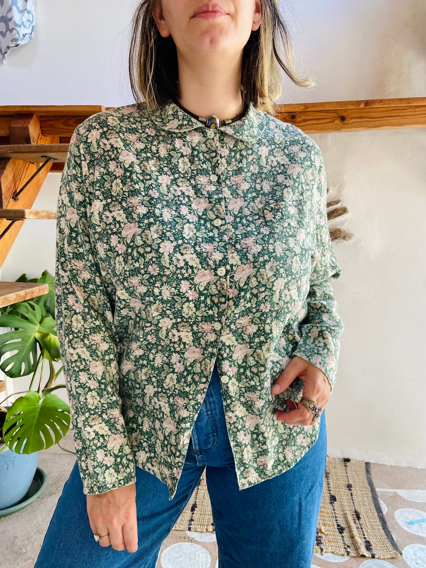 VINTAGE 90's Peter Pan Collar Floral Long Sleeve Shirt - M/L