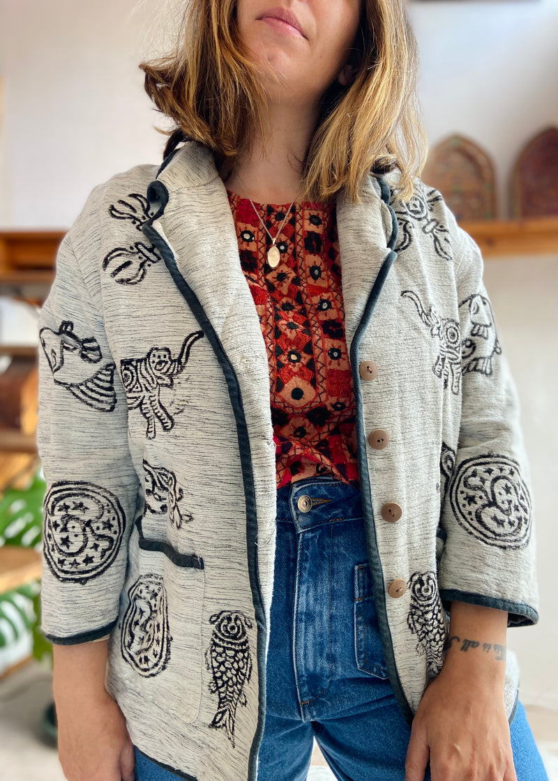 VINTAGE Bohemian Hippie Grey Printed Jacket - M