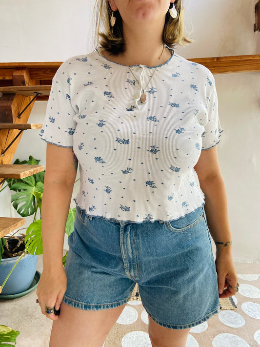 VINTAGE 90’s Blue Floral Baby Tee Crop Top - M/L