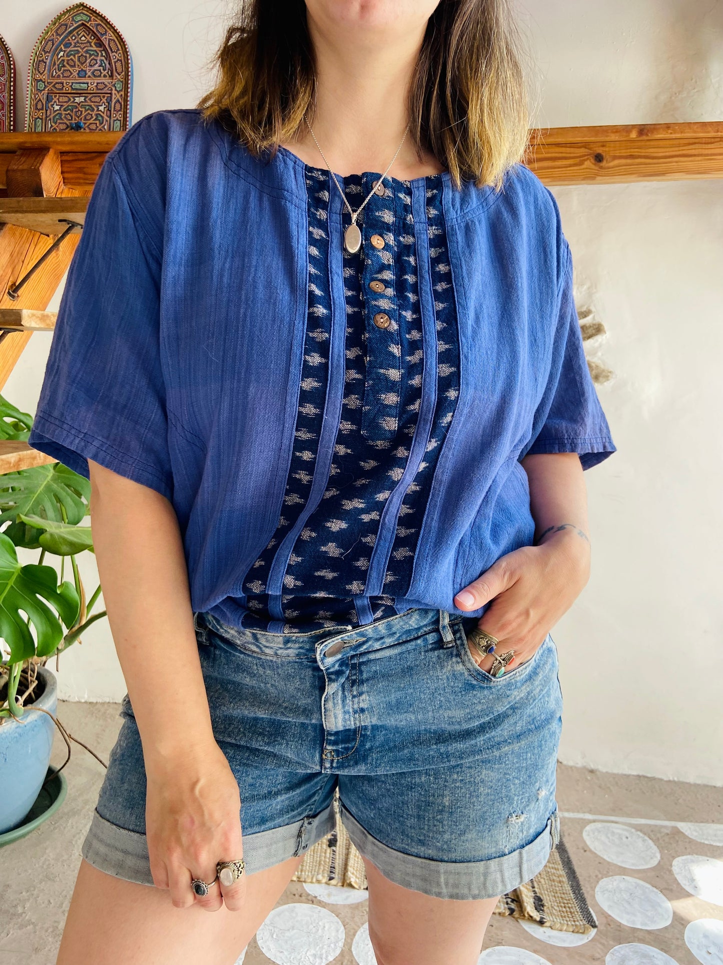 VINTAGE 90's Blue Bohemian Woven Short Sleeve Tunic Top - M/L