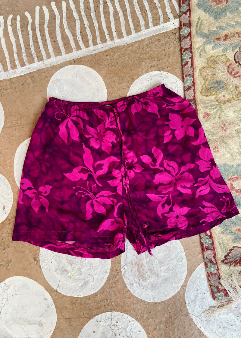 VINTAGE 90’s Purple Floral Shorts - S