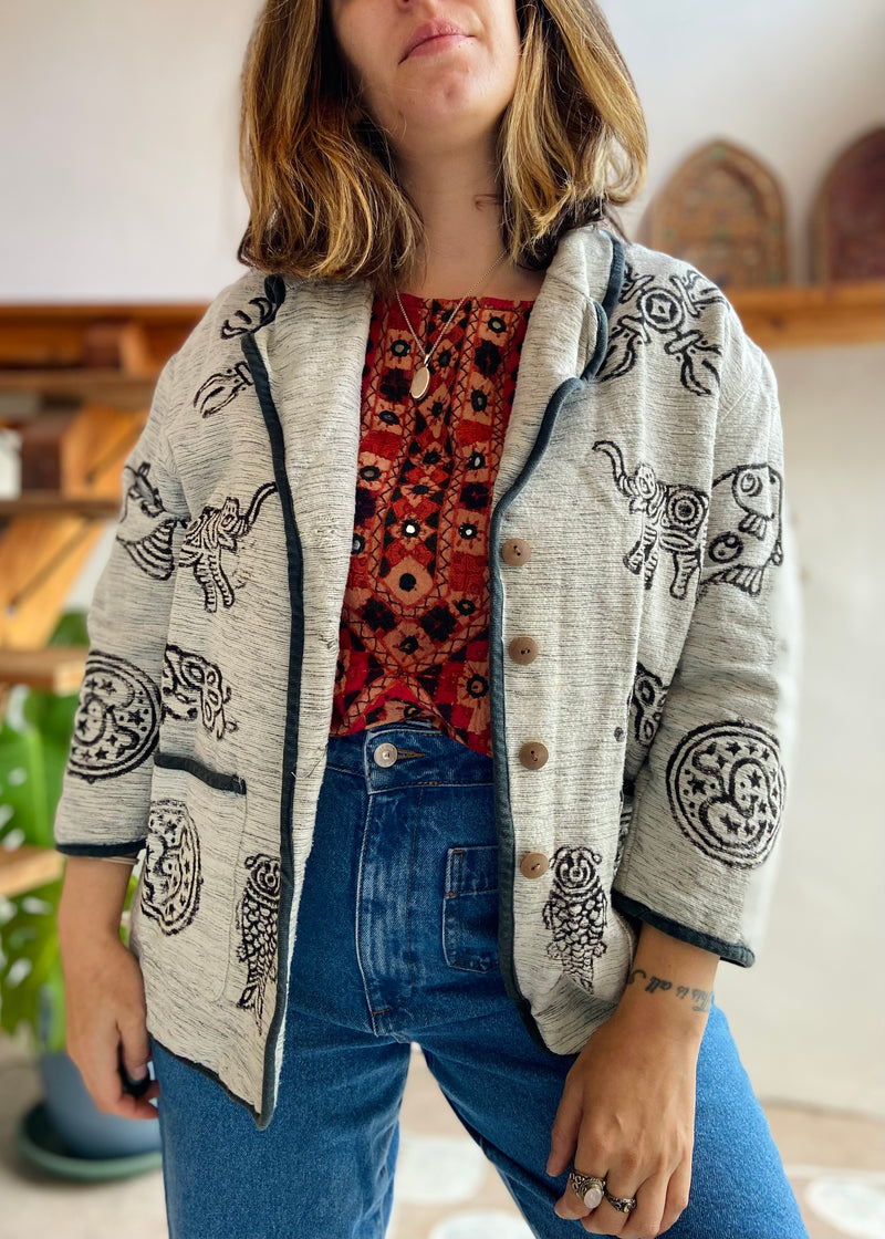 VINTAGE Bohemian Hippie Grey Printed Jacket - M