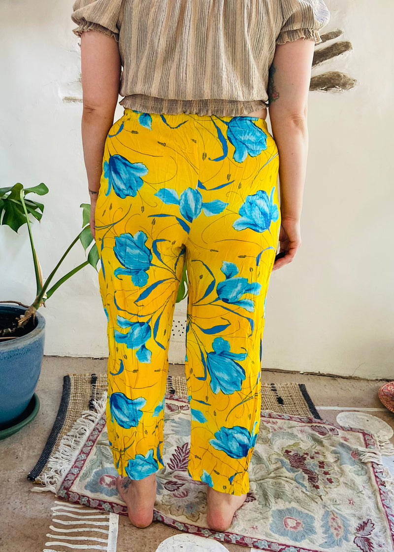 VINTAGE 90’s Yellow & Blue Floral Trousers - S/M