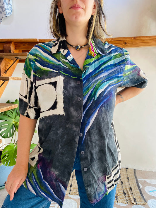 VINTAGE 90's Funky Bohemian Patterned Short Sleeve Shirt - M/L