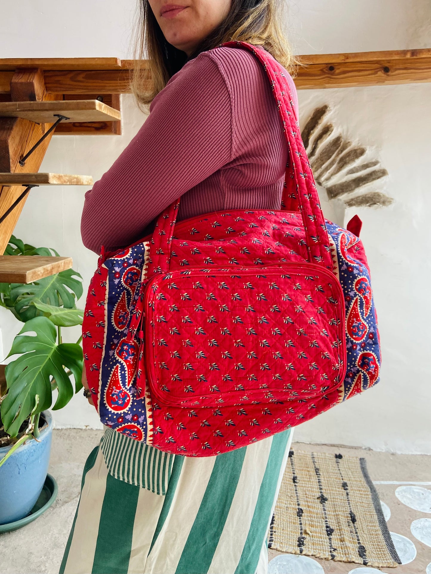 VINTAGE Red Provencal Pattern Shoulder Bag - ONE SIZE