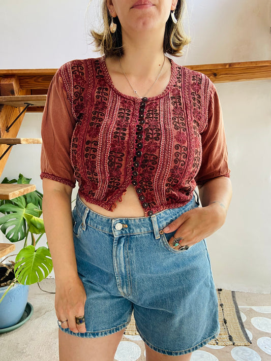 VINTAGE 90’s Bohemian Dusty Red Embroidered Crop Top - S