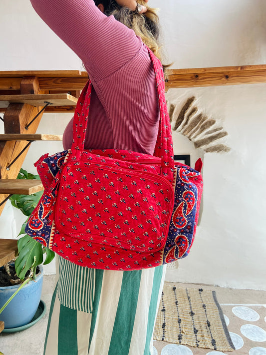 VINTAGE Red Provencal Pattern Shoulder Bag - ONE SIZE