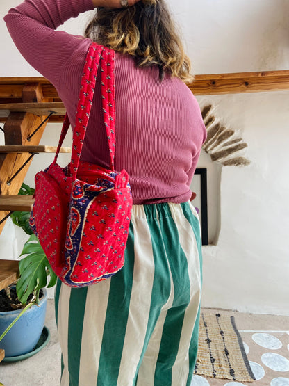 VINTAGE Red Provencal Pattern Shoulder Bag - ONE SIZE