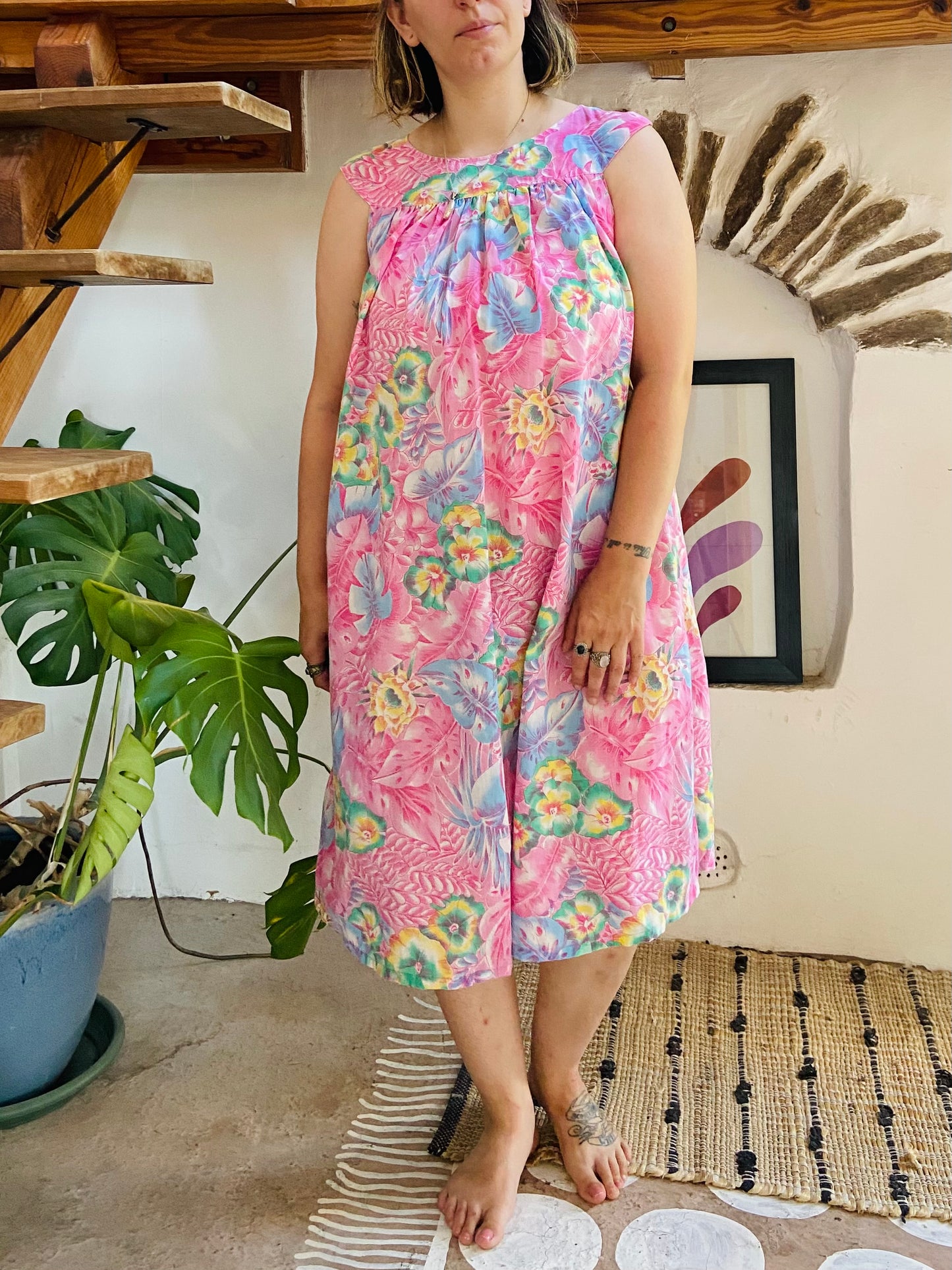 VINTAGE 90’s Pink Tropical Floral Midi Dress - S/M