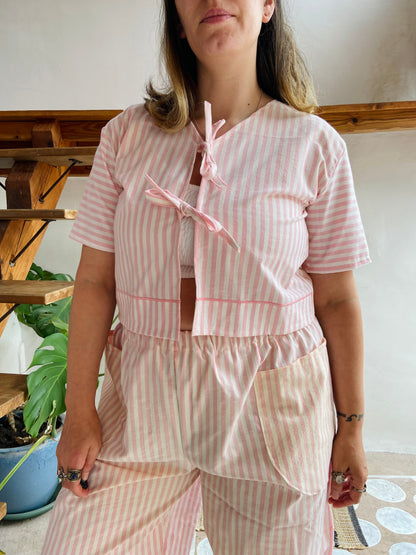 DESERT FOX Pink & White Stripe Print Tie Front Crop Top - S/M