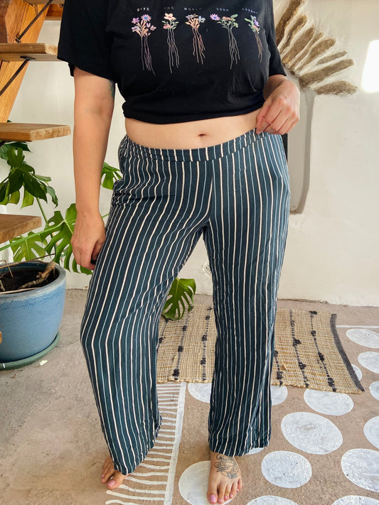 VINTAGE 90’s Blue Stripe Wide Leg Loose Trousers - M/L