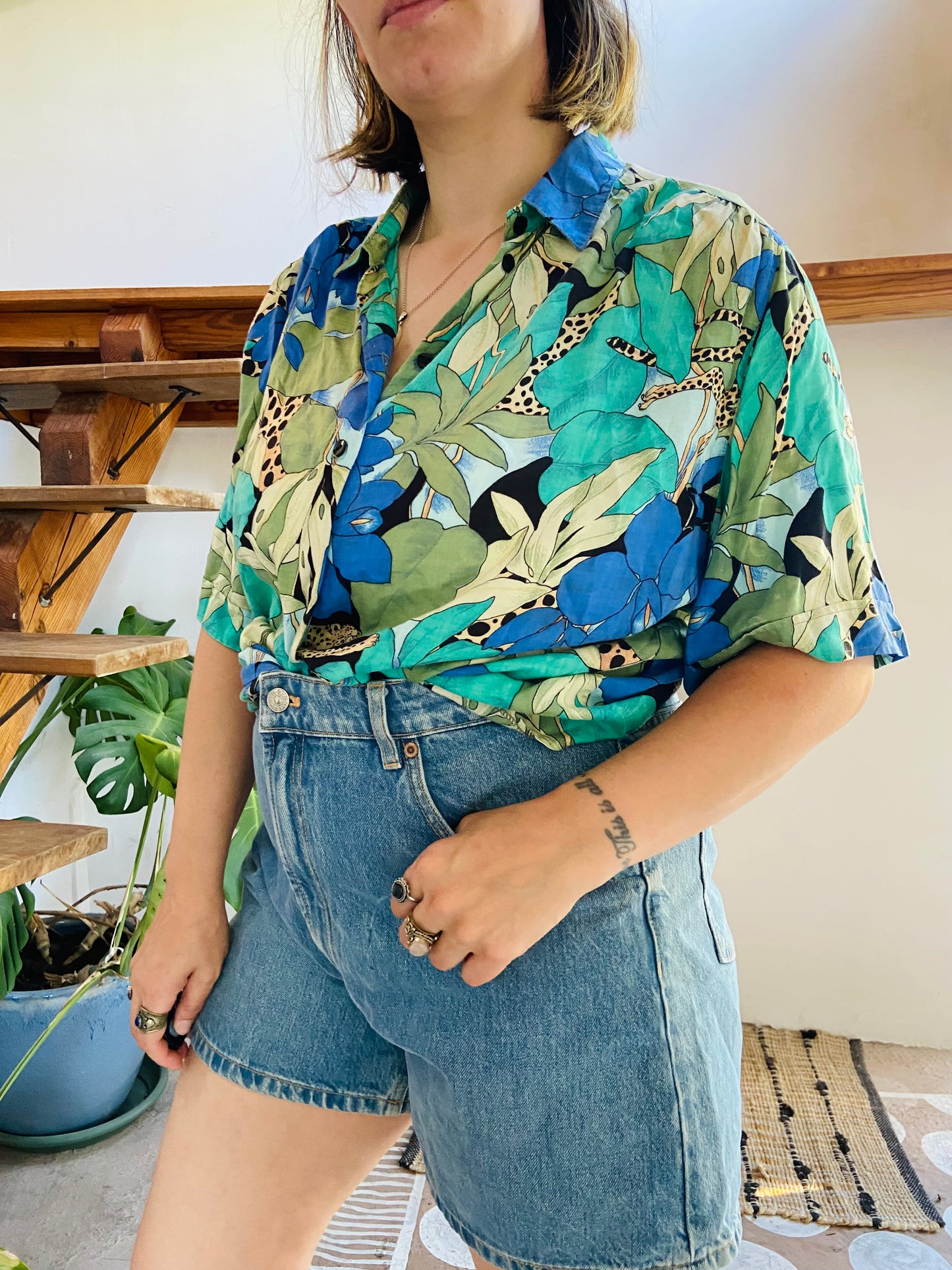 VINTAGE 90's Leopard Print Jungle Loose Shirt - M/L