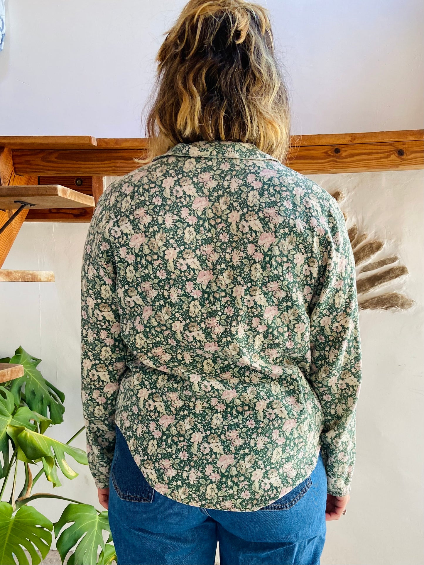 VINTAGE 90's Peter Pan Collar Floral Long Sleeve Shirt - M/L