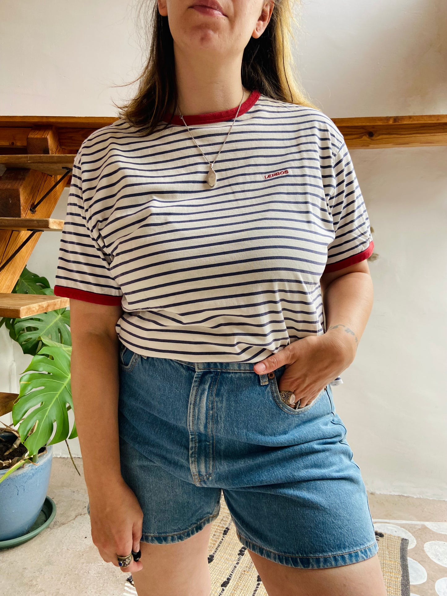 VINTAGE 90's Blue & White & Red Stripe Tee T-Shirt - M/L