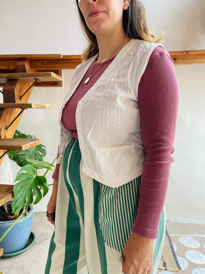 VINTAGE 90's White Cotton Pin Tuck Sleeveless Waistcoat Top - M/L