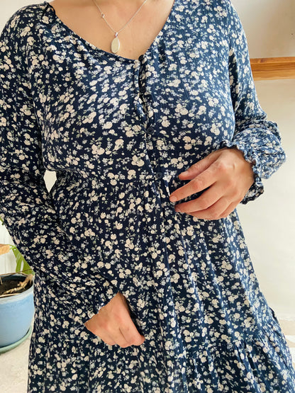 VINTAGE 90's Floral Blue Long Sleeve Dress - M/L