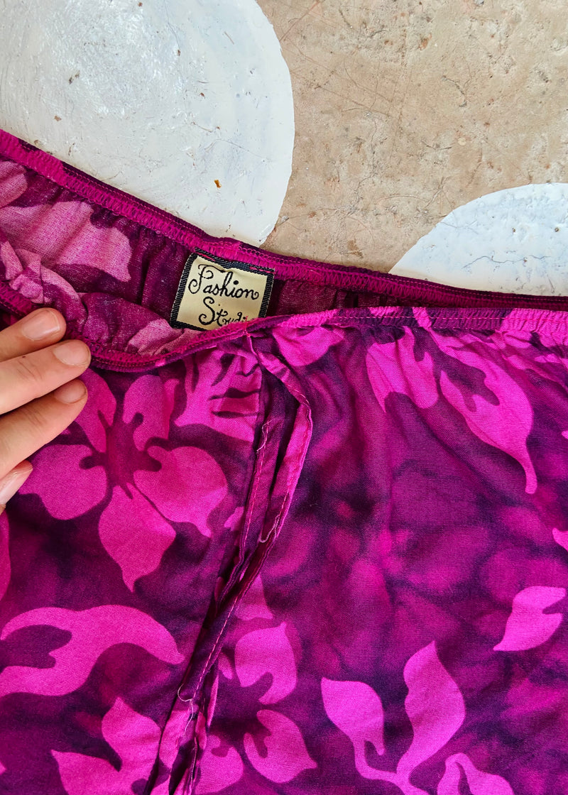 VINTAGE 90’s Purple Floral Shorts - S