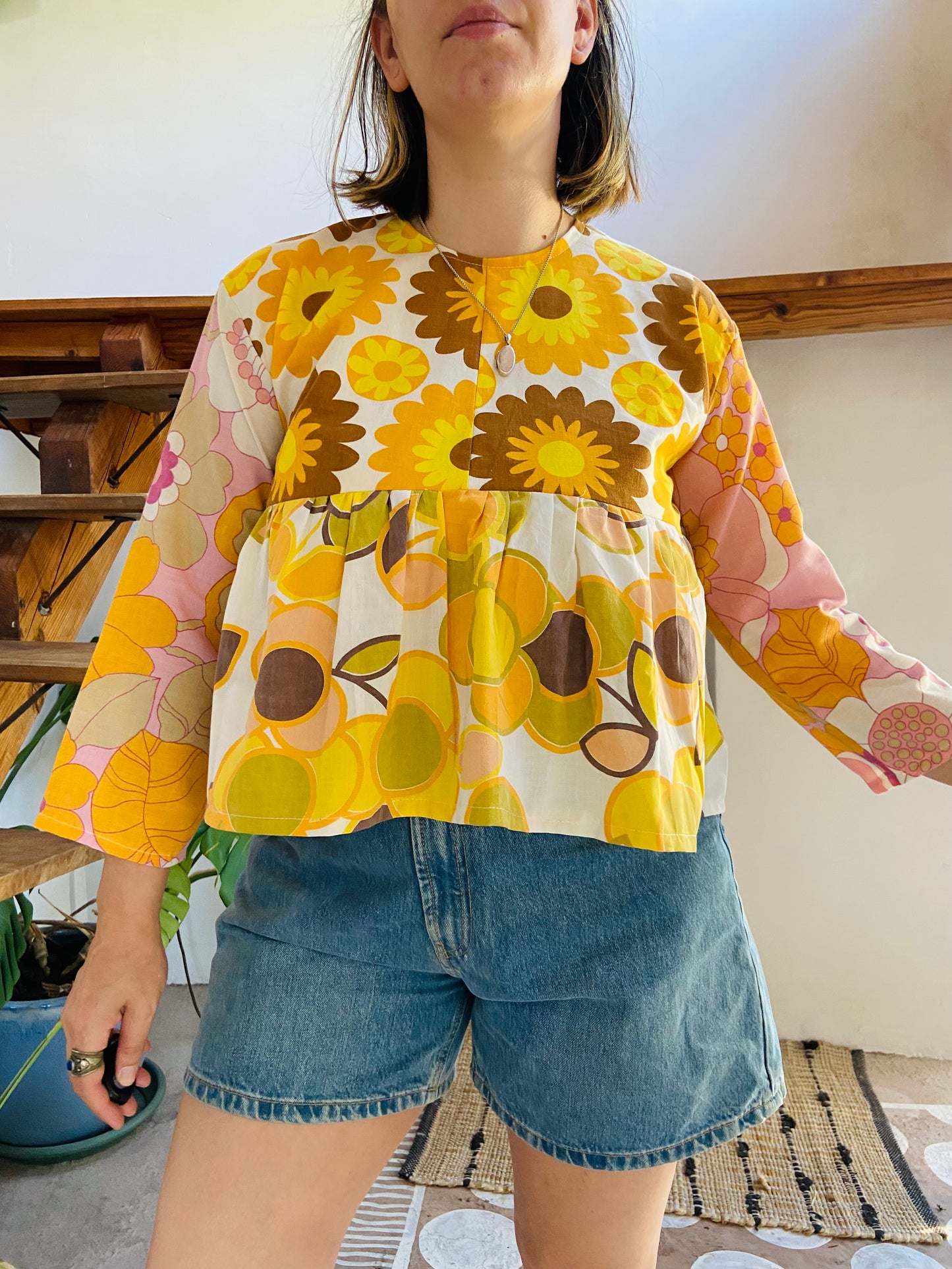 DESERT FOX Patchwork 70's Orange & Pink Floral Ruffle Top - S/M