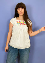 VINTAGE 90's White Cotton Embroidered Floral Top - S/M